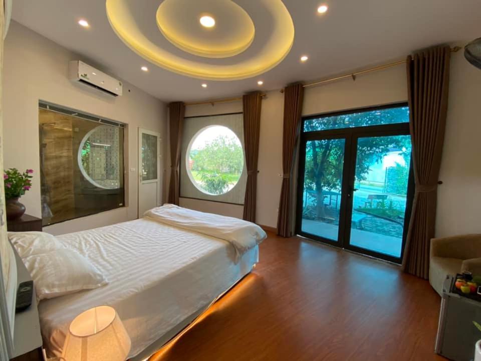 Hotel Bien Dong Complex à Luong Son  Extérieur photo